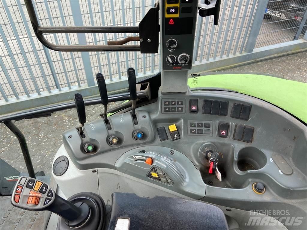 CLAAS Arion 440 Трактора