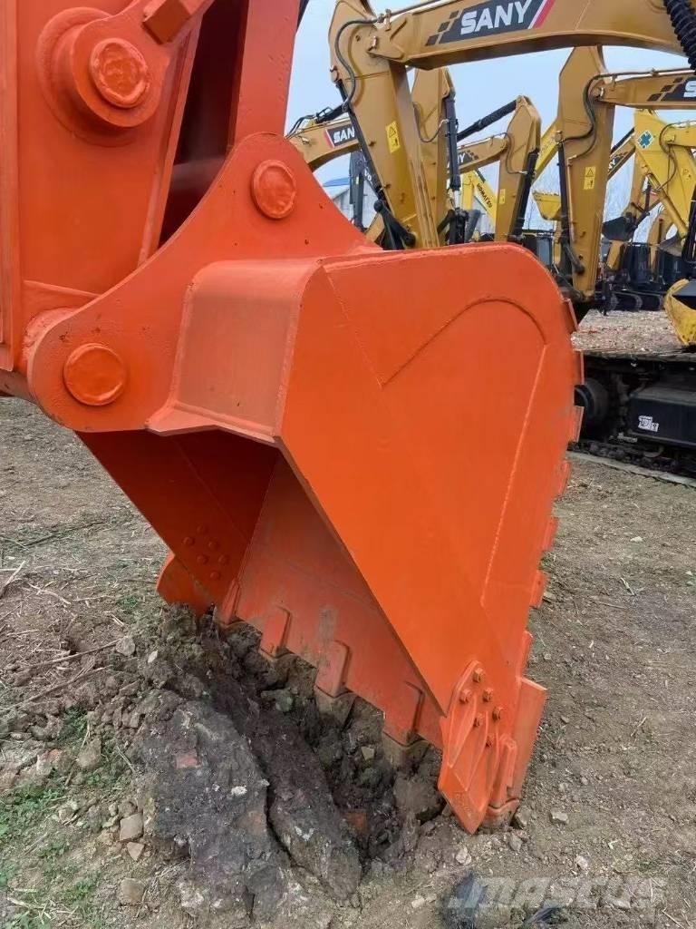 Hitachi 360 Гусеничные экскаваторы