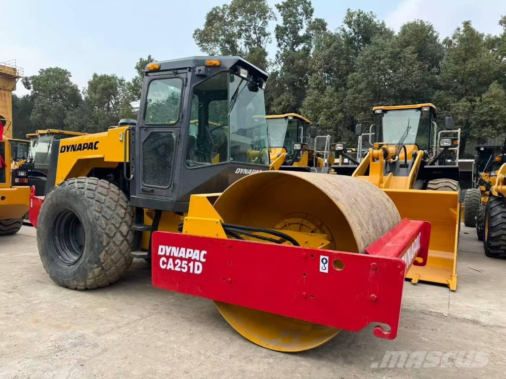 Dynapac CA251D Грунтовые катки