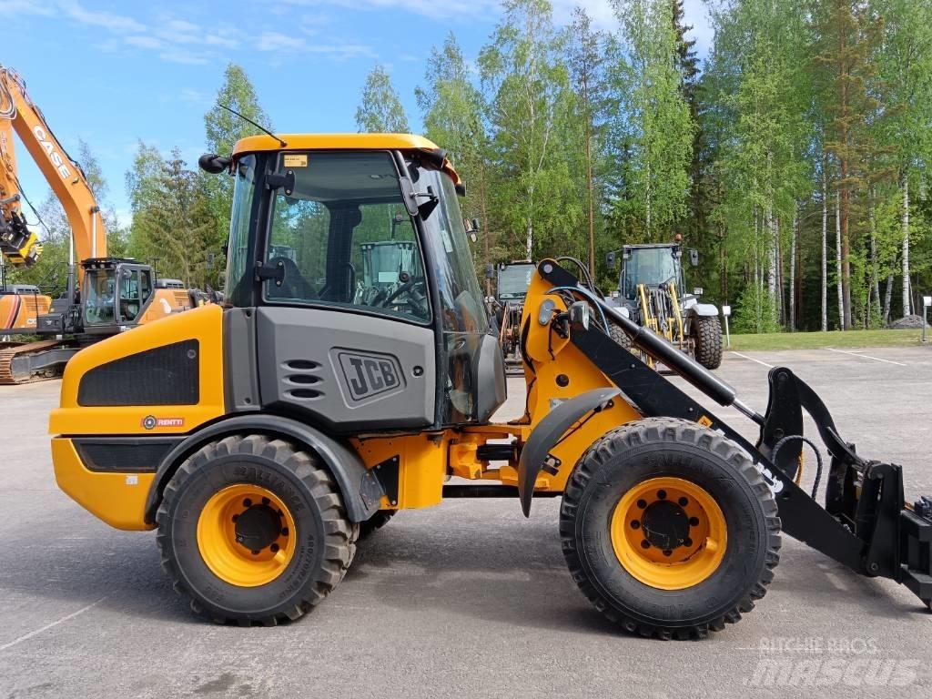 JCB 406 Фронтальные погрузчики