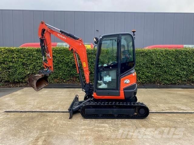 CAT 302.7 D CR Мини-экскаваторы