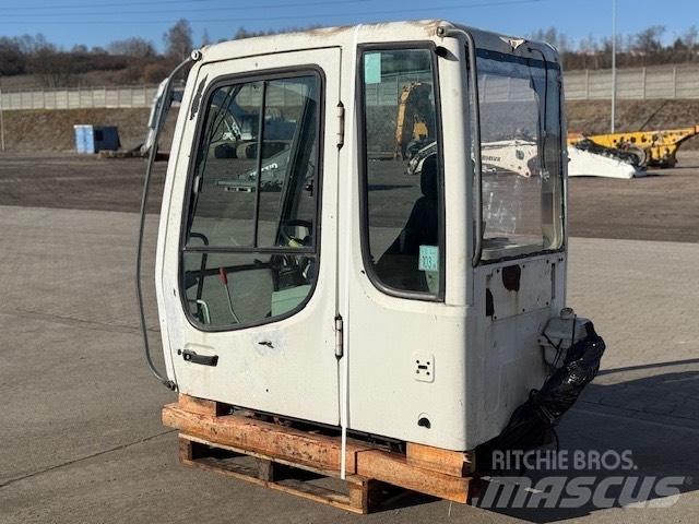 Liebherr A 924 C CAB Кабины и интерьер