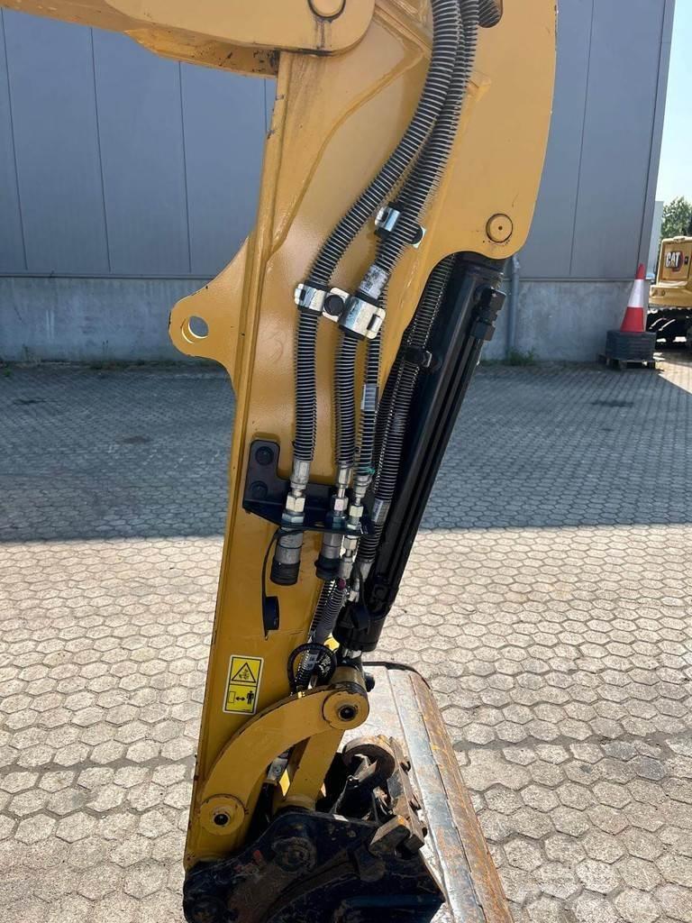CAT 302.7 Мини-экскаваторы