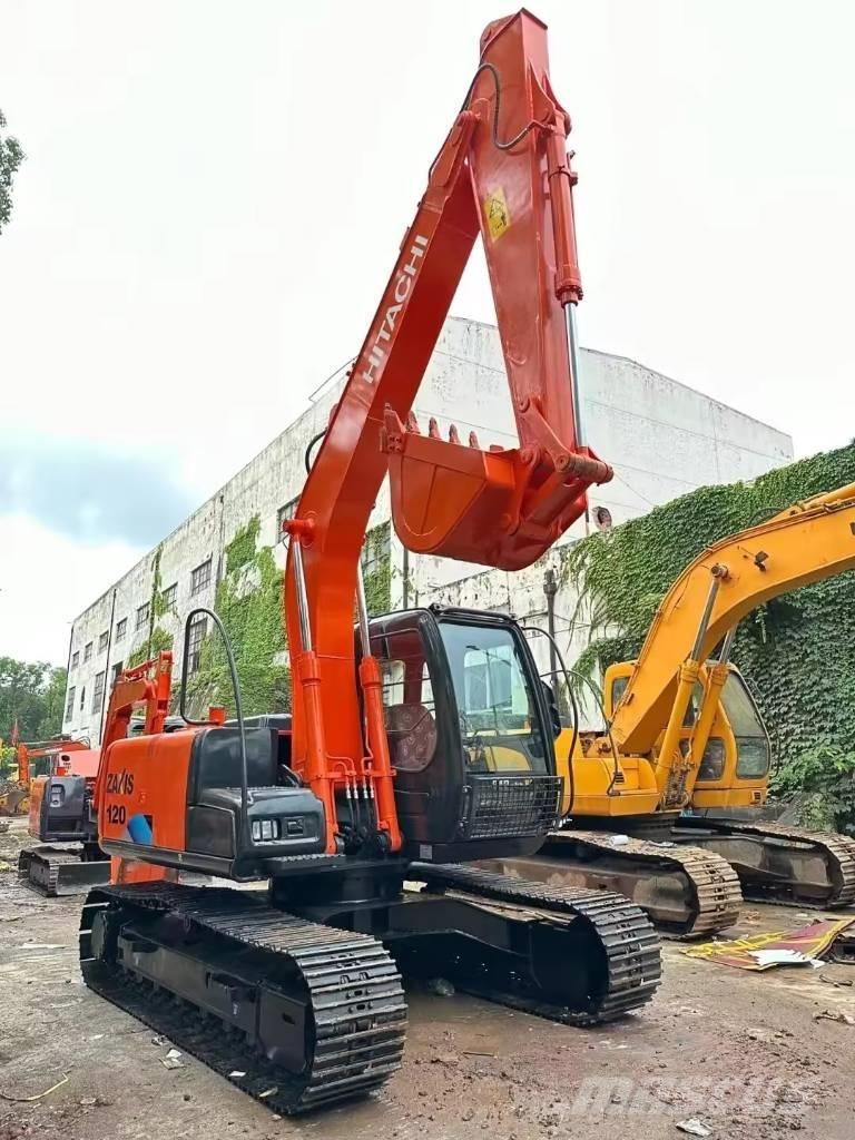 Hitachi ZX 120 Гусеничные экскаваторы