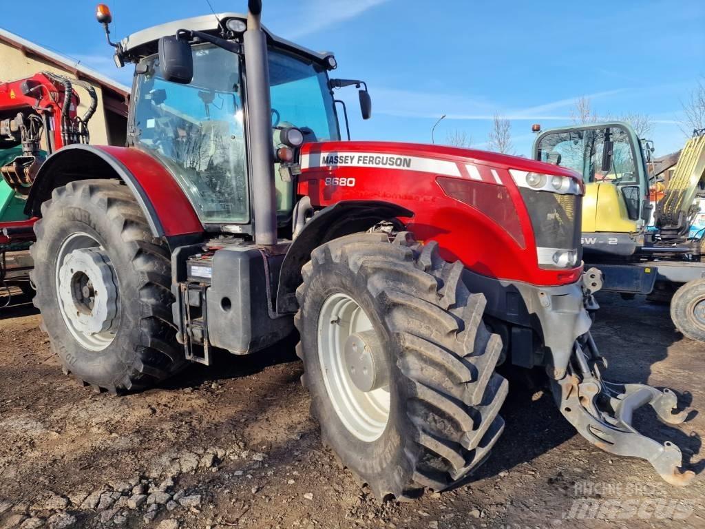 Massey Ferguson 8680 Трактора