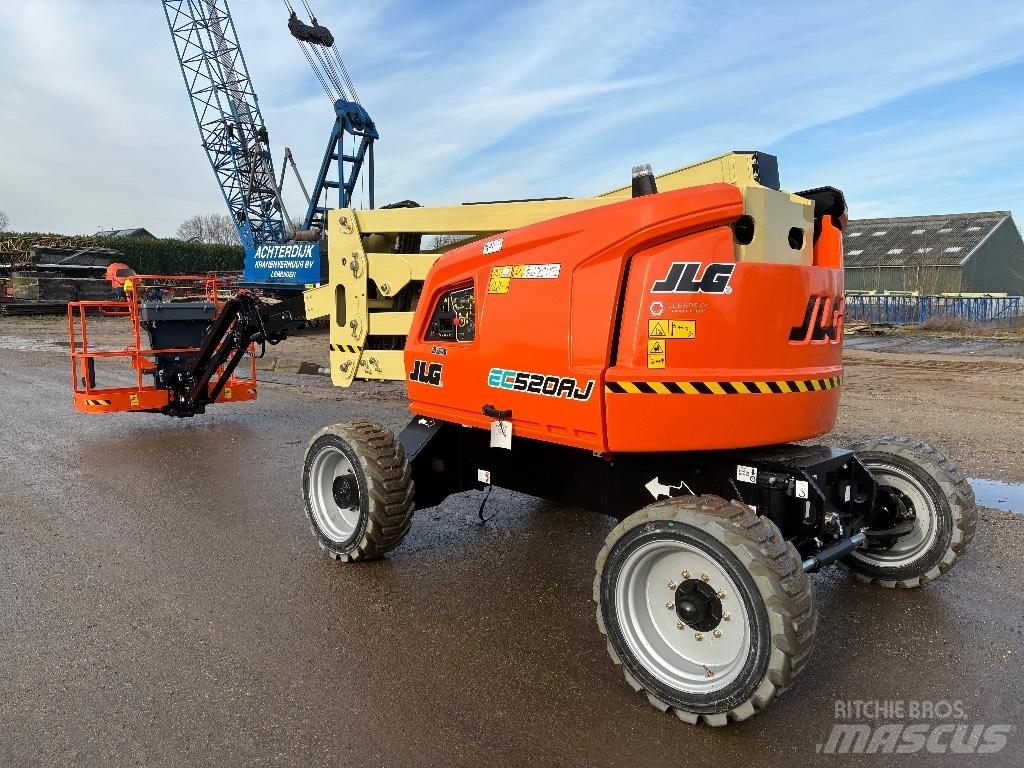 JLG EC 520 AJ Коленчатые подъемники