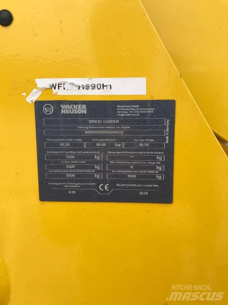 Wacker Neuson WL70 Трактора с фронтальным погрузчиком
