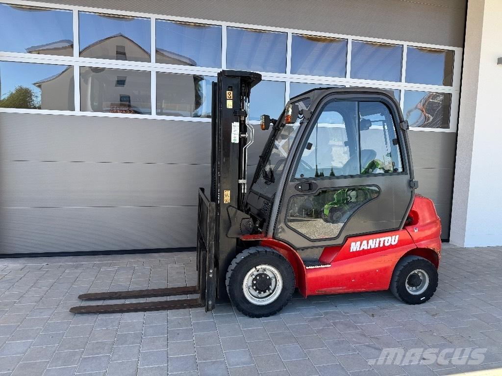 Manitou MI 25 Дизельные погрузчики