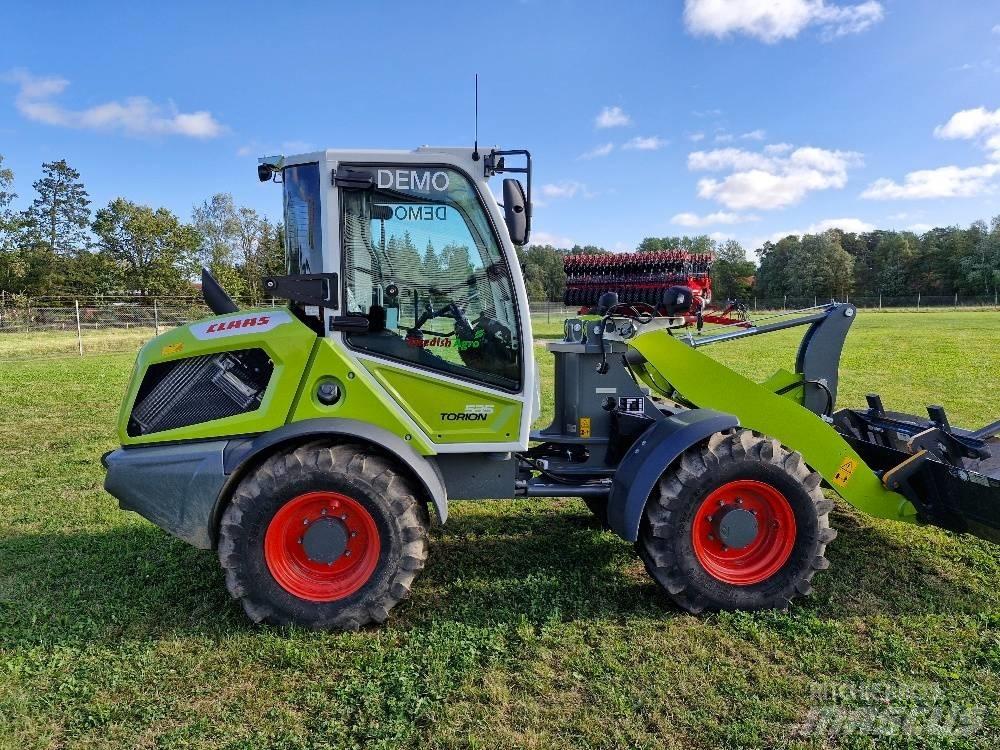 CLAAS Torion 535 Сельскохозяйственные телескопические погрузчики