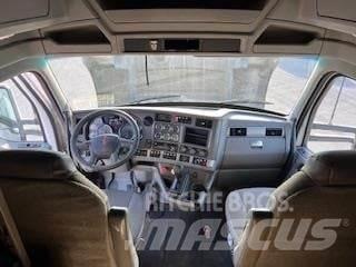 Kenworth T680 Седельные тягачи