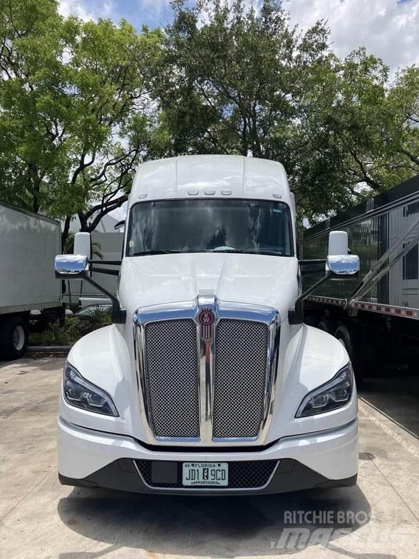 Kenworth T680 Седельные тягачи