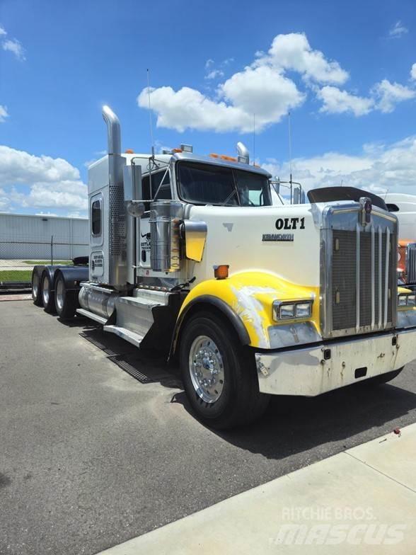 Kenworth W900 Седельные тягачи