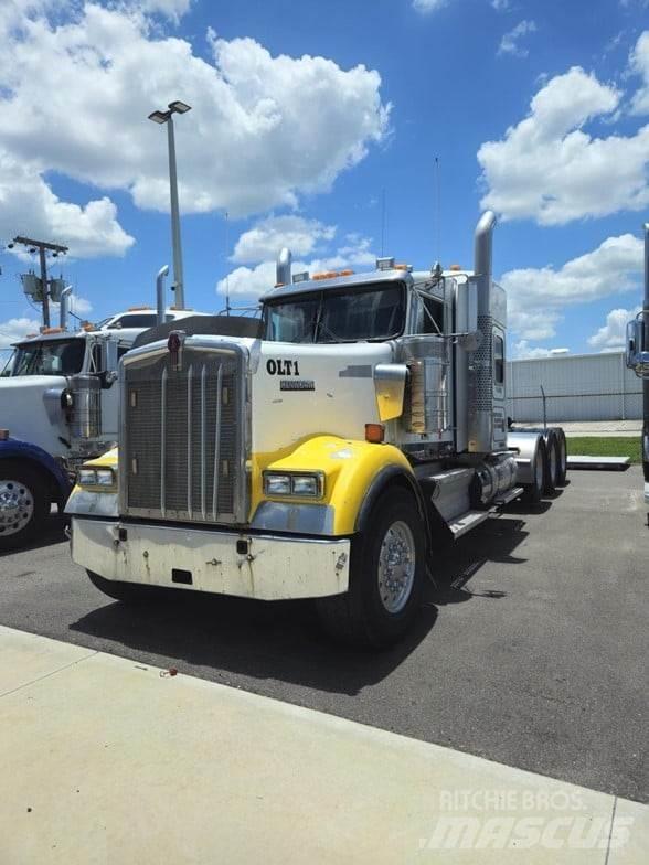 Kenworth W900 Седельные тягачи