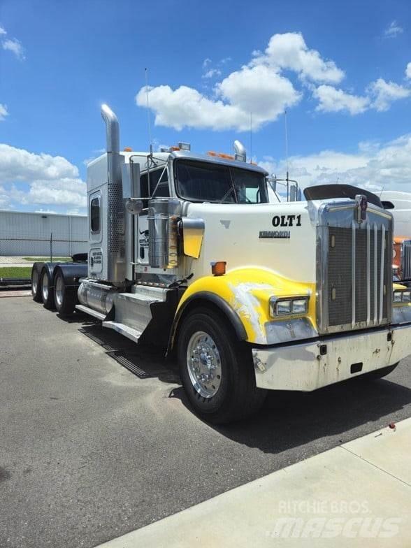 Kenworth W900 Седельные тягачи