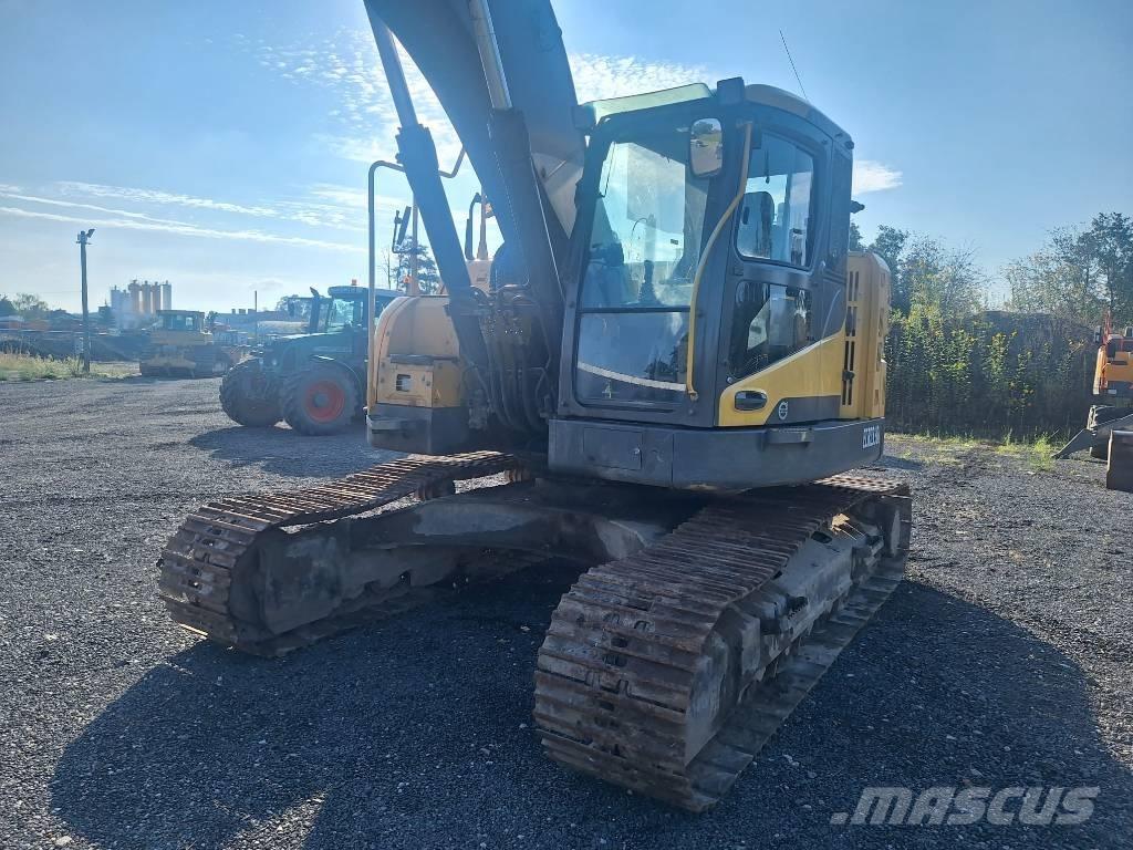 Volvo ECR 235 D Гусеничные экскаваторы