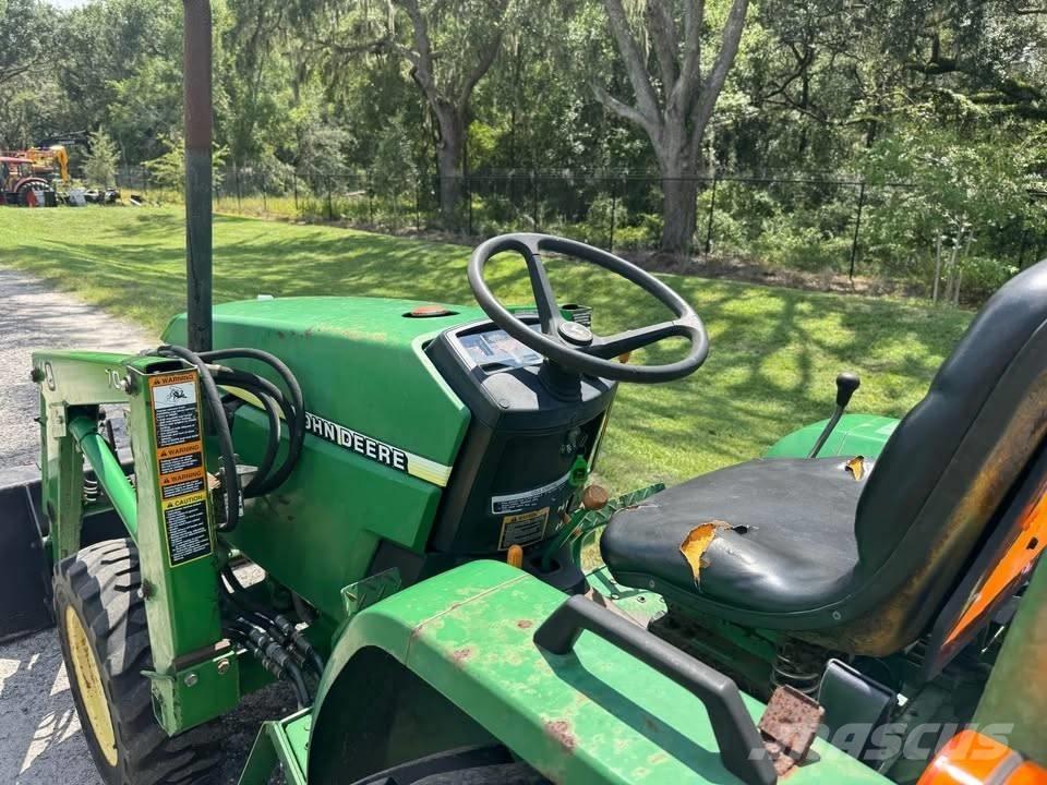 John Deere 790 Трактора