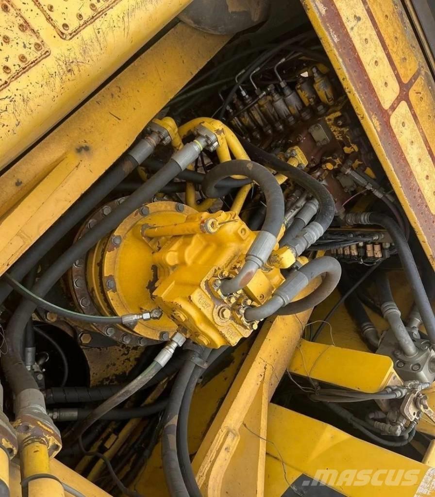 Komatsu PC 450 LC-8 Гусеничные экскаваторы