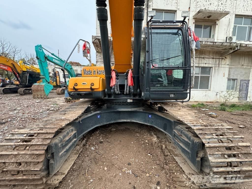 Hyundai 305LC Гусеничные экскаваторы