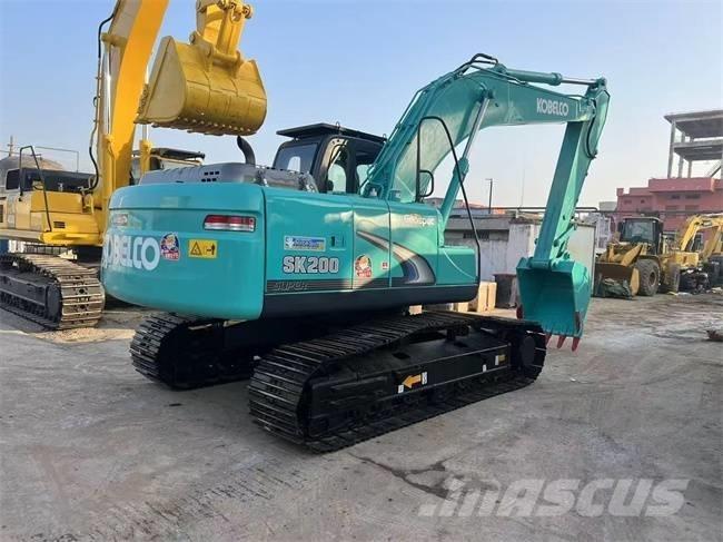 Kobelco SK 200 Гусеничные экскаваторы