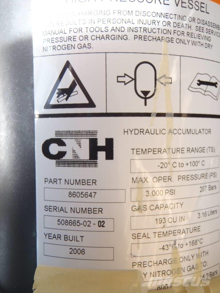CASE Accumulator Тормозная система