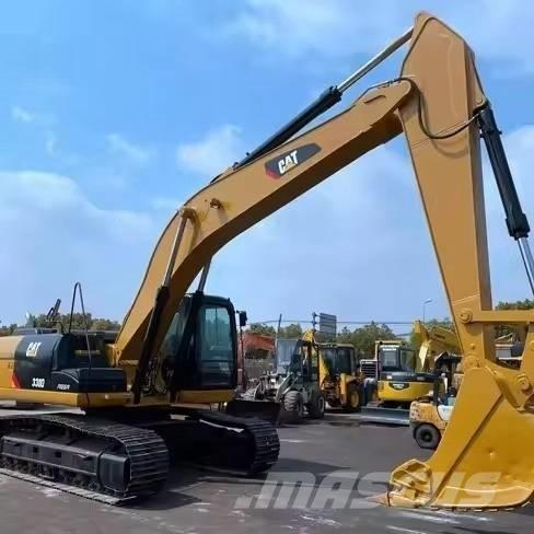 CAT 330 Гусеничные экскаваторы