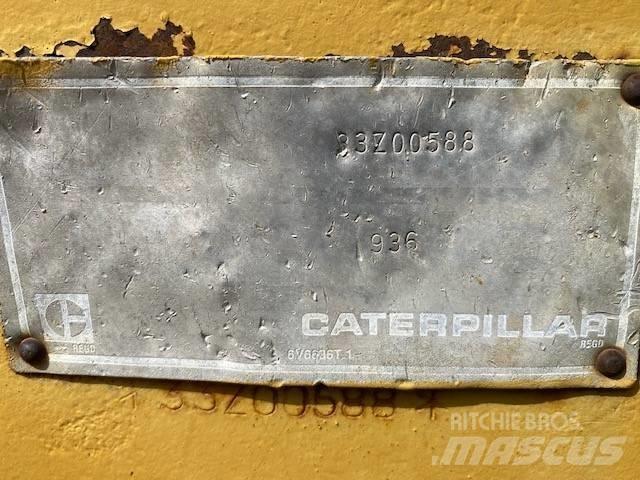 CAT 936 Фронтальные погрузчики
