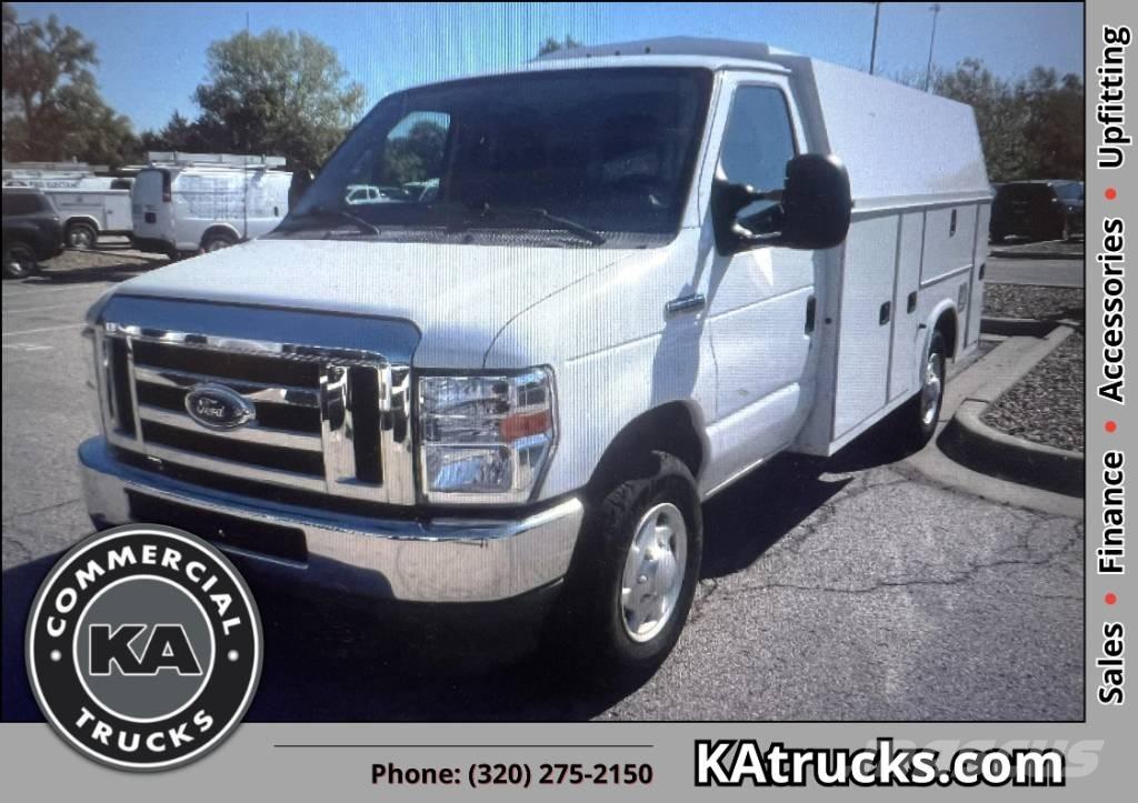 Ford E 350 Econoline Бортовые фургоны