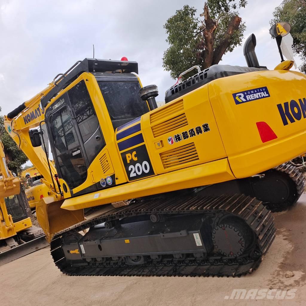 Komatsu PC 200-8 Гусеничные экскаваторы