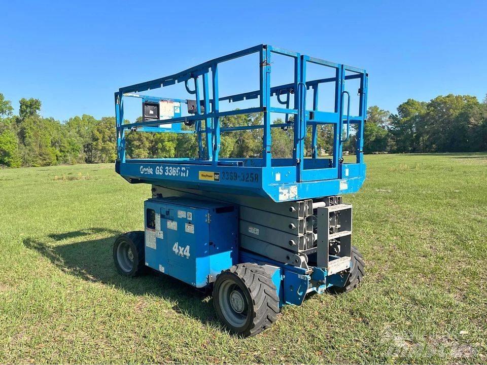 Genie GS 3369 RT Ножничные подъемники