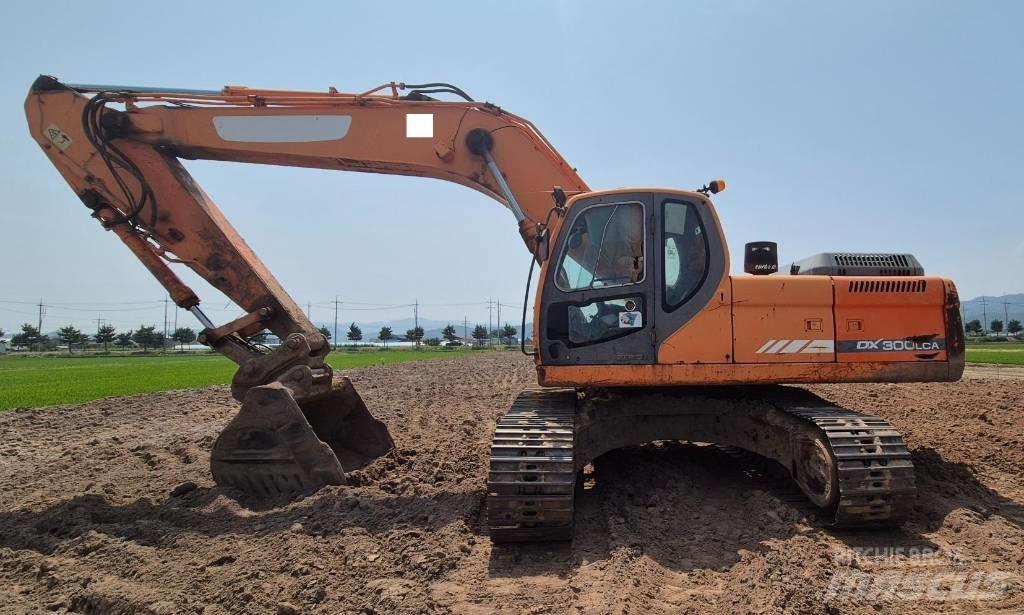 Doosan DX 300 LCA Гусеничные экскаваторы
