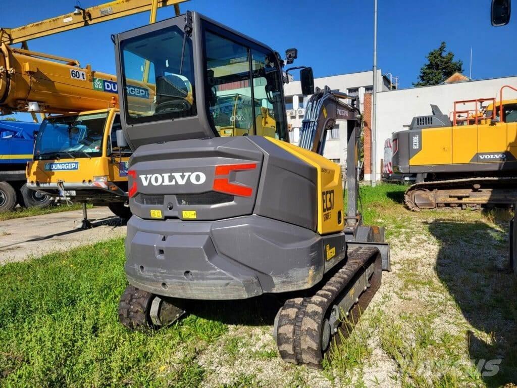 Volvo EC37F Мини-экскаваторы