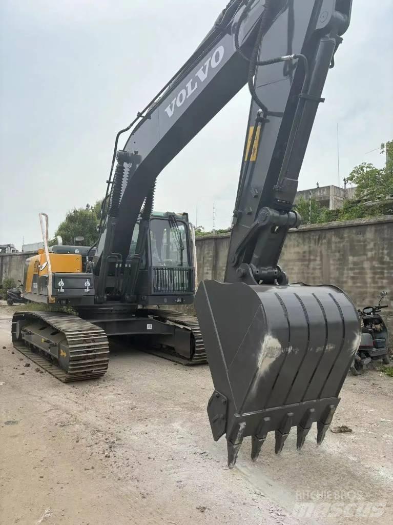 Volvo EC 210 Малые экскаваторы 7т-12т