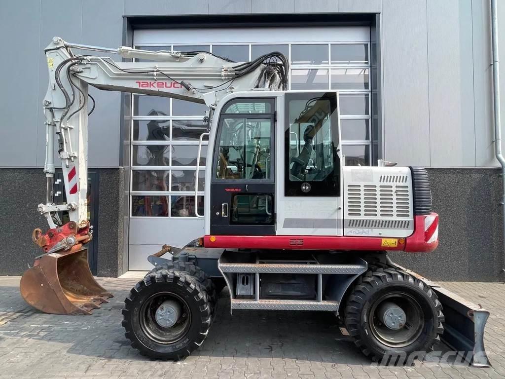 Takeuchi TB1160W Колёсные экскаваторы