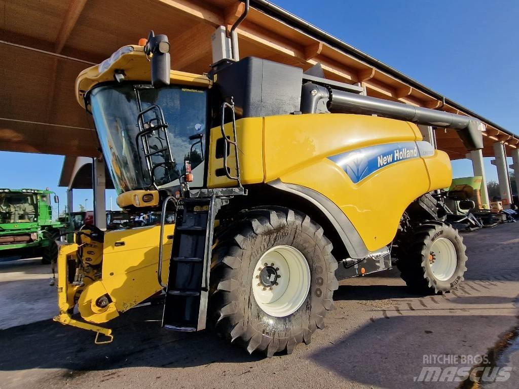 New Holland CR 9060 Зерноуборочные комбайны