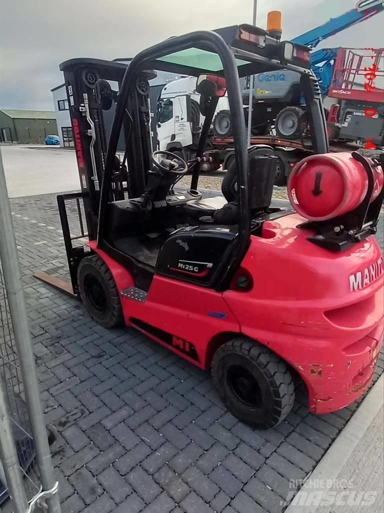 Manitou MI 25 G Газовые погрузчики