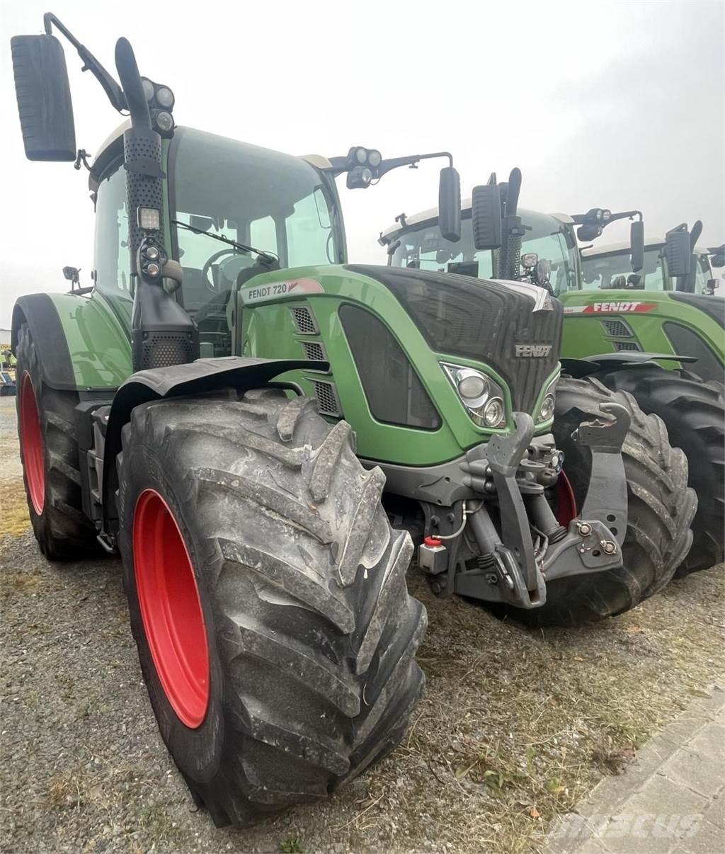 Fendt 820 Vario Трактора
