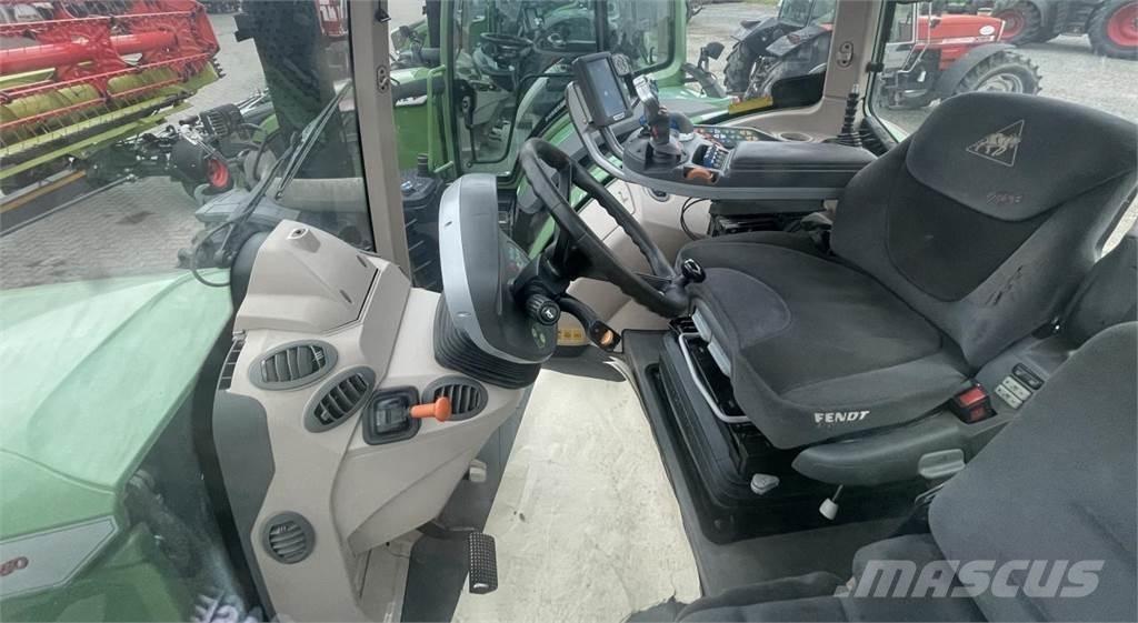 Fendt 820 Vario Трактора