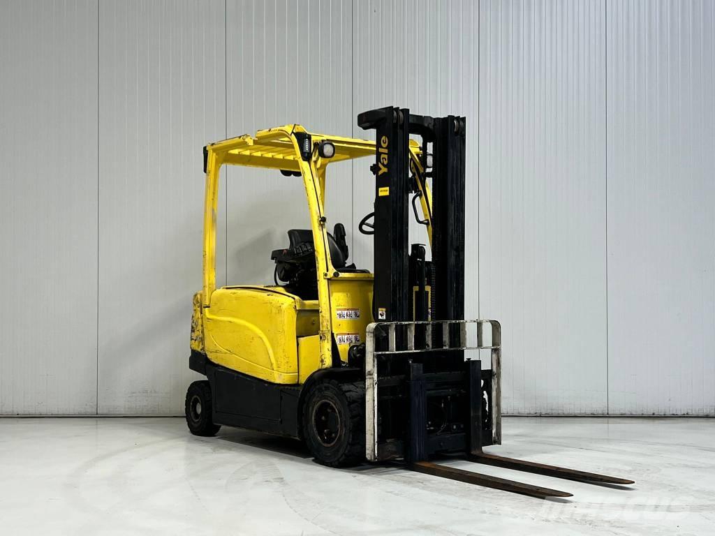 Hyster J3.0XN Электропогрузчики