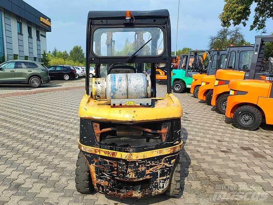CAT GP30N Газовые погрузчики
