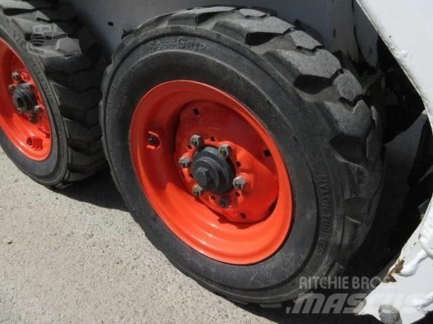 Bobcat 553 Мини-погрузчики