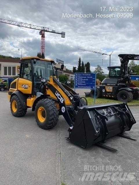 JCB 409 Фронтальные погрузчики