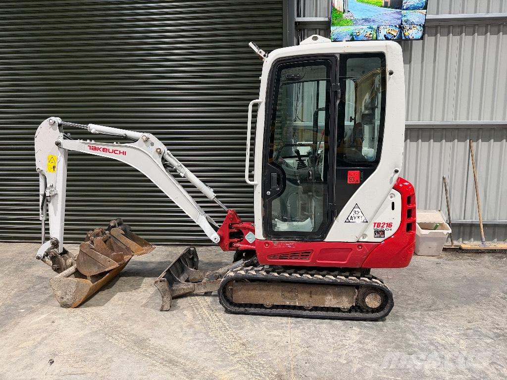 Takeuchi TB 216 Мини-экскаваторы