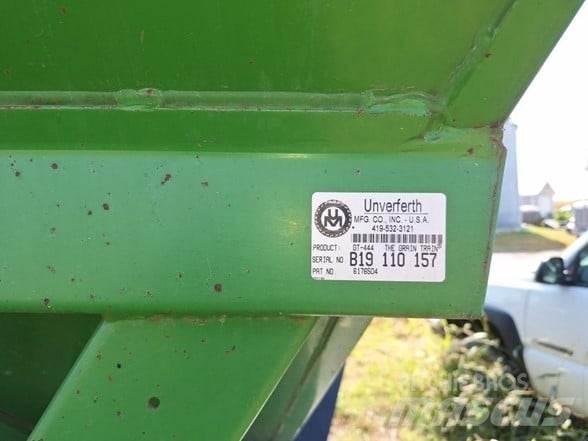 Brent 444 Прицепы перегрузчики зерна