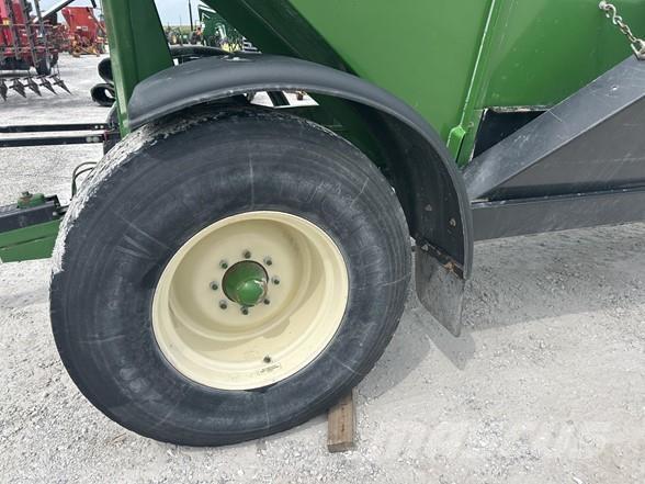 Brent 544 Прицепы перегрузчики зерна