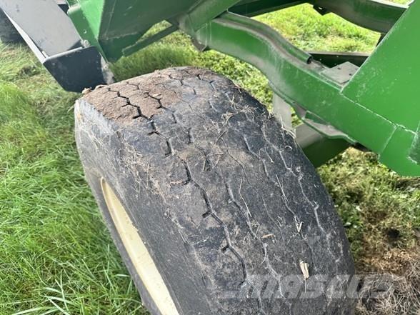 Brent 644 Прицепы перегрузчики зерна