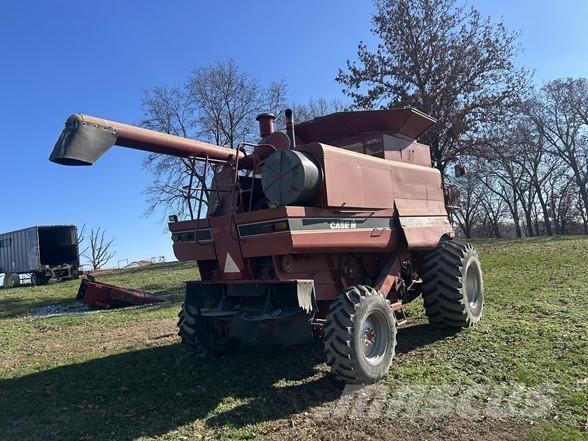 Case IH 2188 Зерноуборочные комбайны