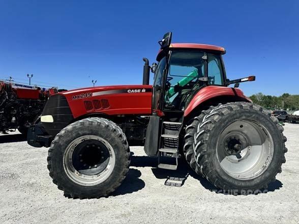 Case IH MX245 Трактора