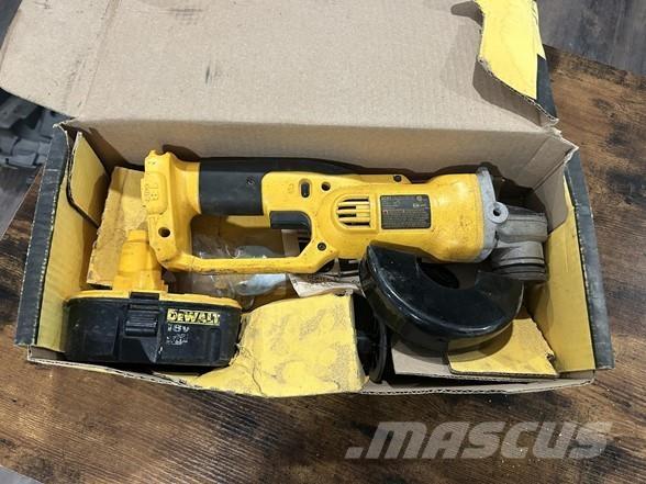 DeWalt DC411 Приборы, измерительное оборудование и средства автоматизации