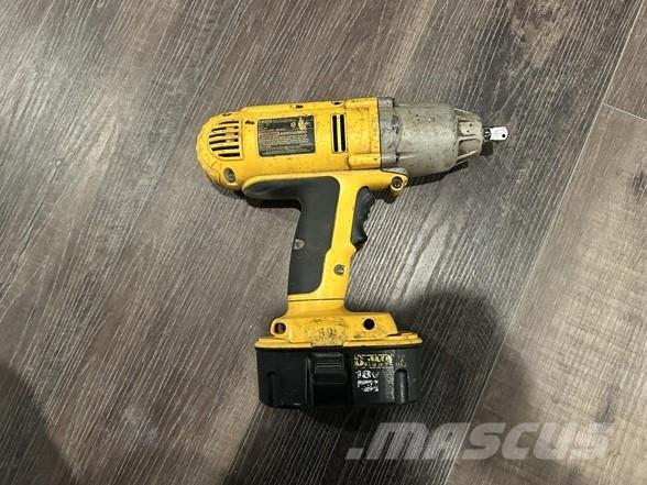 DeWalt DW059 Приборы, измерительное оборудование и средства автоматизации