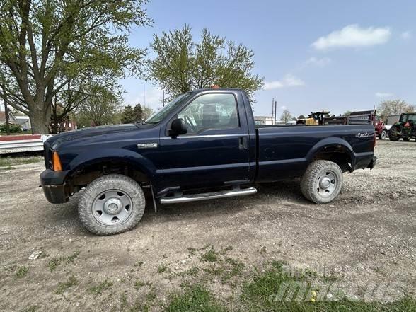 Ford F250 Строительная техника - Другие